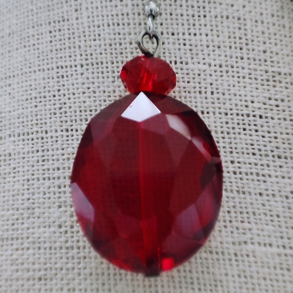 Red Siam Glass Faceted Necklace and Earrings Silver Tone Lifesaver Clasp Heavy - Picture 12 of 12